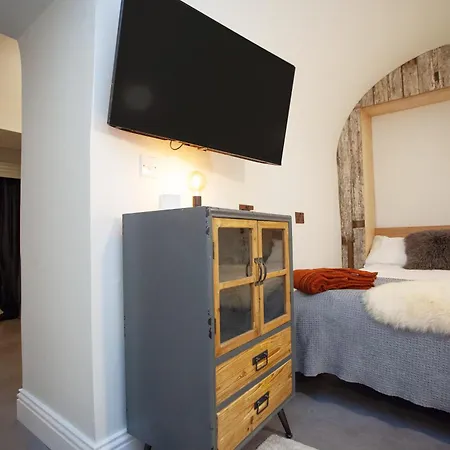 Higgihaus 1 #36-37 Royal York Crescent Appartement *
